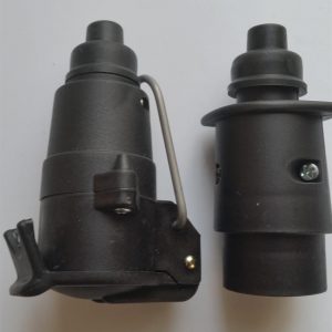 7 pin plug and socket