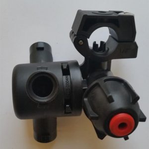 Hypro Arag 1/2" triple side mounted 10mm Spigot