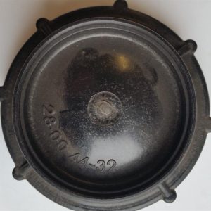 Oil reservoir cap