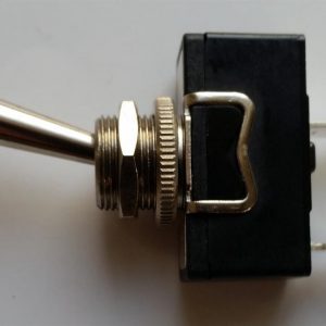 Single pole switch